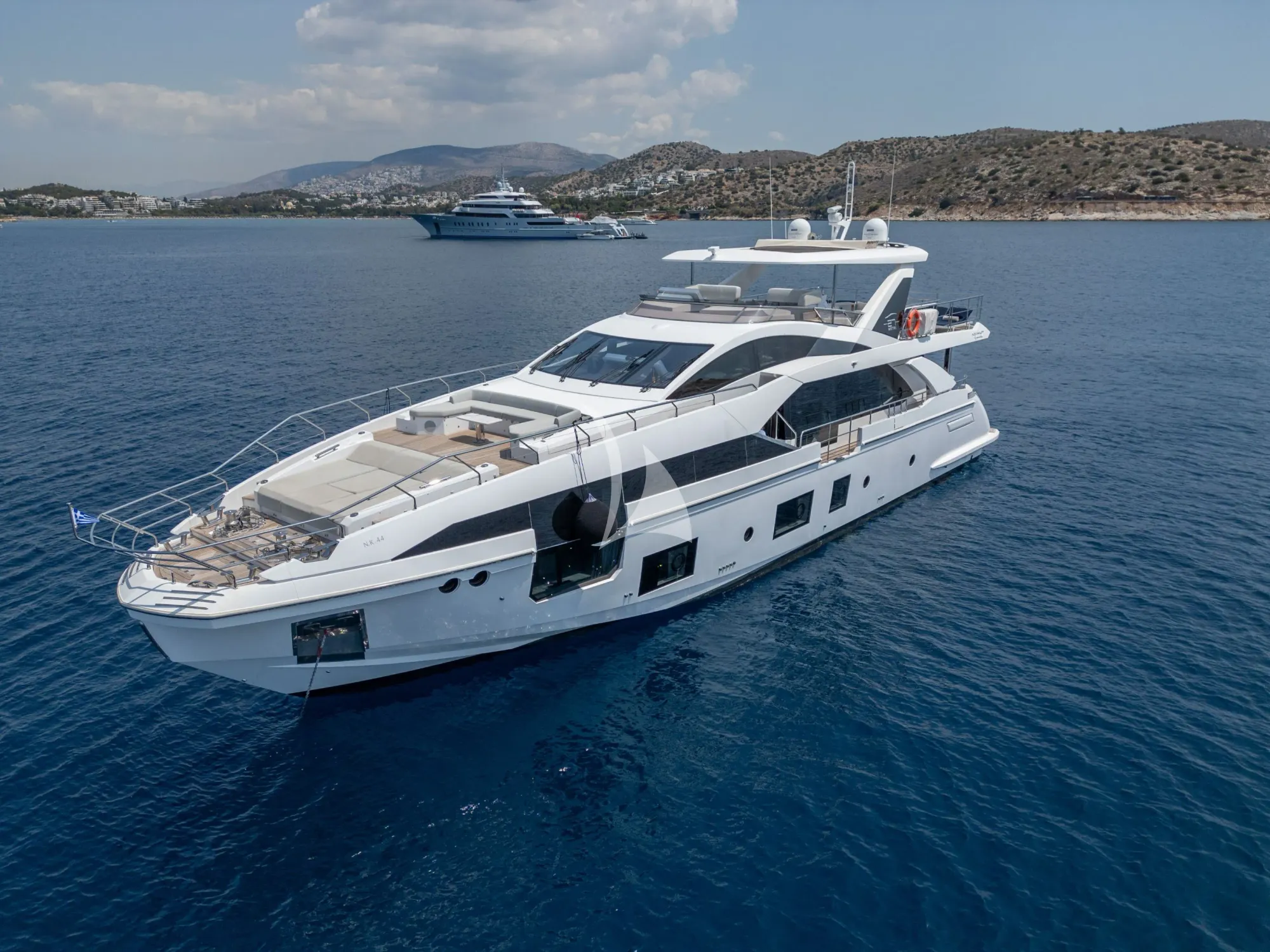 AGIO Azimut Grande 27m - anchored bow view