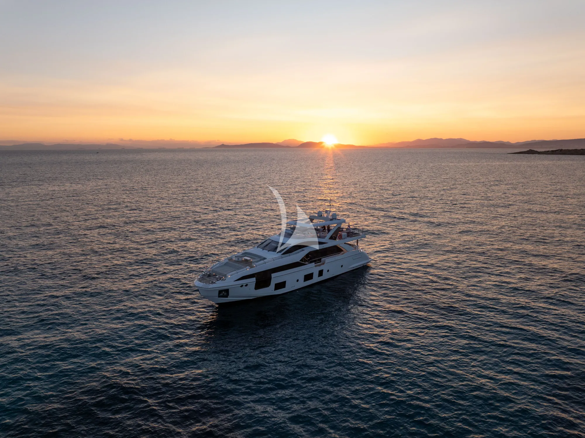 AGIO Azimut Grande 27m - anchored under the sunset