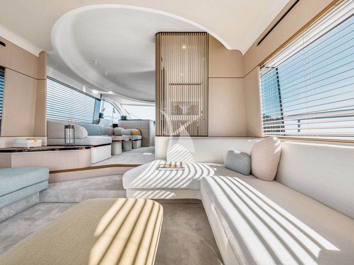 AGLAYA Azimut 68 Fly saloon seating AGLAYA Azimut 68 Fly saloon seating