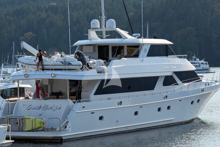 Charter Yacht A GREAT ESCAPE - Ocean Alexander 102 - 4 Cabins - Vancouver - Canada