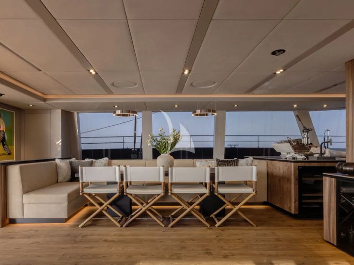 AHAVA Sunreef 80 Saloon AHAVA Sunreef 80 Saloon