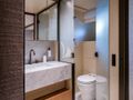 AKIRA Sanlorenzo SD90 - VIP cabin 1 bathroom AKIRA Sanlorenzo SD90 - VIP cabin 1 bathroom