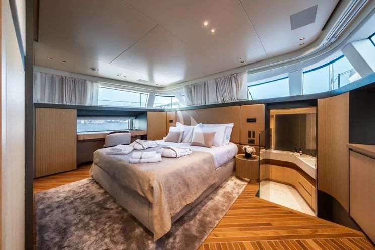 Charter Yacht AKIRA - Sanlorenzo SD90 - 4 Cabins - Split - Dubrovnik - Hvar - Croatia