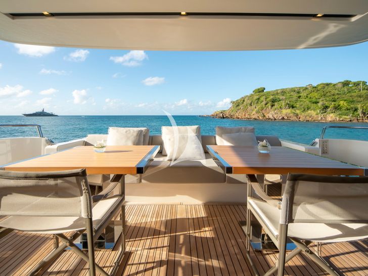 SQUALO Sanlorenzo SL86 - aft deck SQUALO Sanlorenzo SL86 - aft deck