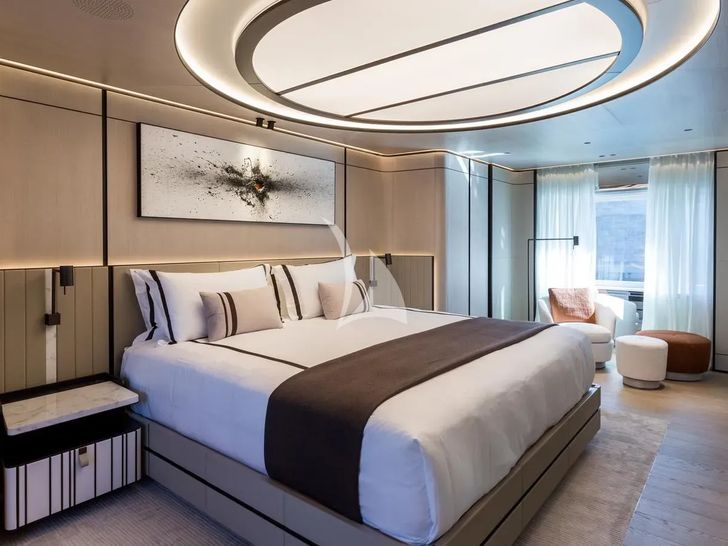 AKULA Baglietto T52 - main deck master cabin AKULA Baglietto T52 - main deck master cabin