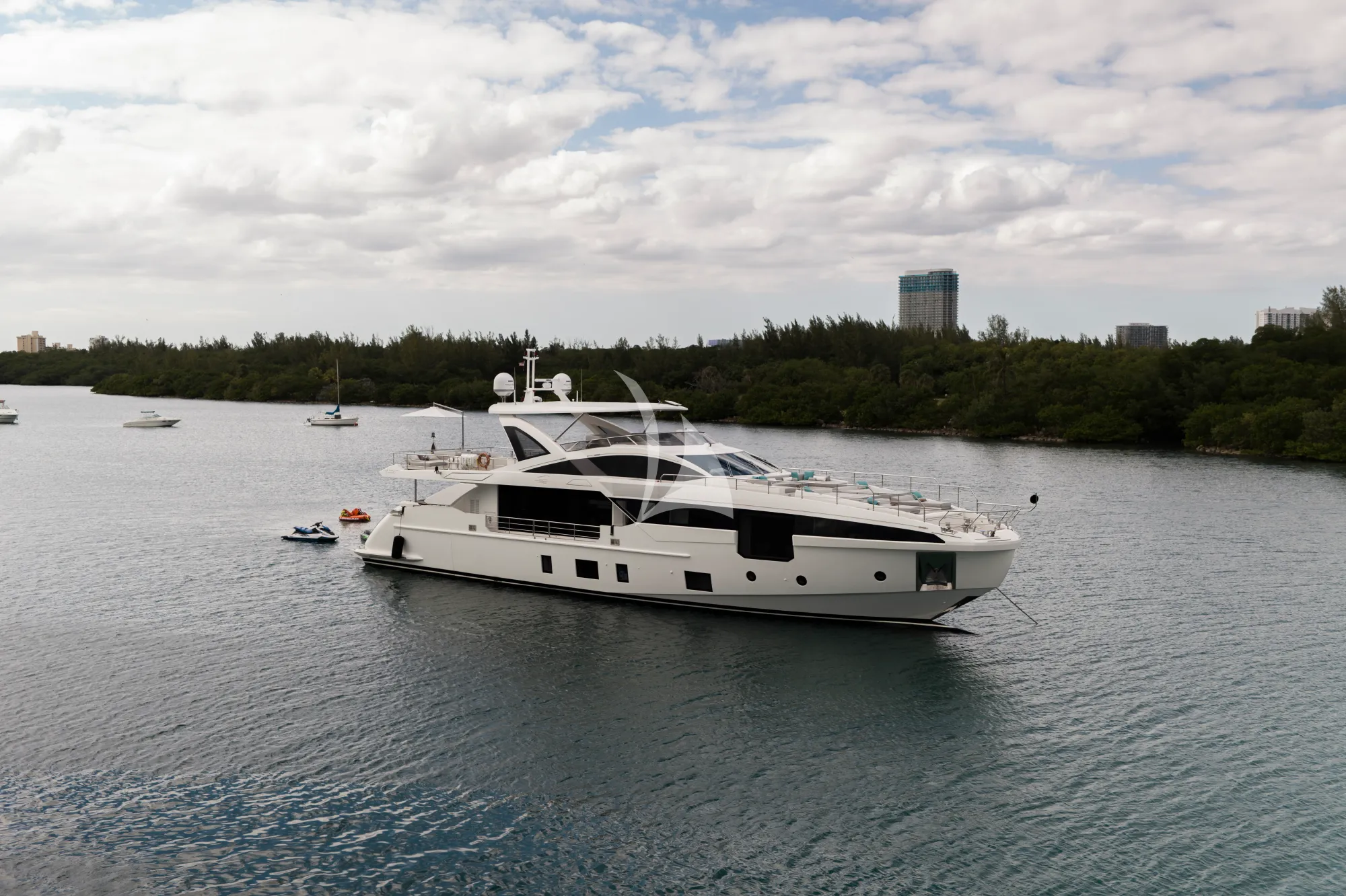 ALEGRIA - Azimut Grande 32m - 4 Cabins - Nassau - Exumas - Bahamas