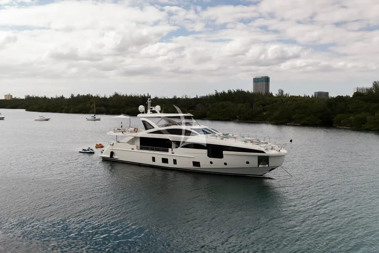 Charter Yacht ALEGRIA - Azimut Grande 32m - 4 Cabins - Nassau - Exumas - Bahamas