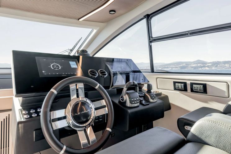 Charter Yacht ALE II - Azimut S7 - 3 Cabins - Naples - Capri - Positano - Amalfi Coast - Italy