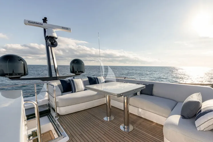 Charter Yacht ALE II - Azimut S7 - 3 Cabins - Naples - Capri - Positano - Amalfi Coast - Italy