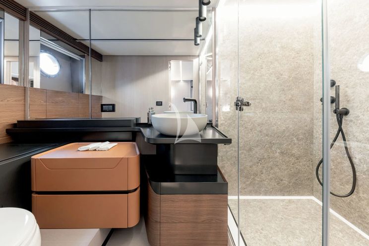 Charter Yacht ALE II - Azimut S7 - 3 Cabins - Naples - Capri - Positano - Amalfi Coast - Italy