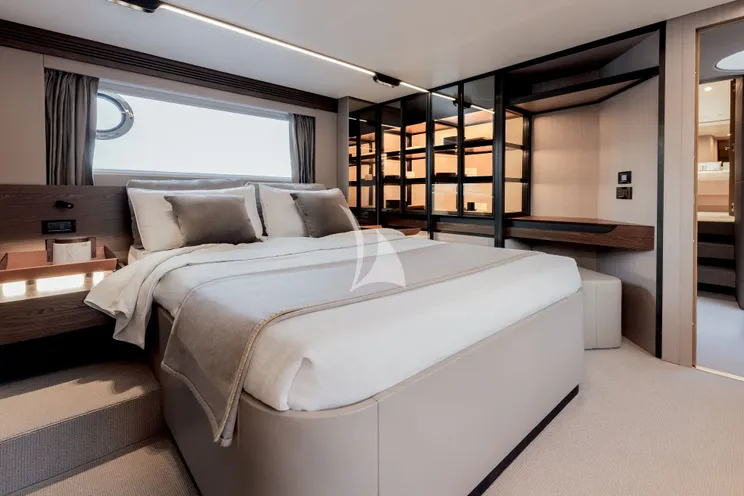 Charter Yacht ALE II - Azimut S7 - 3 Cabins - Naples - Capri - Positano - Amalfi Coast - Italy