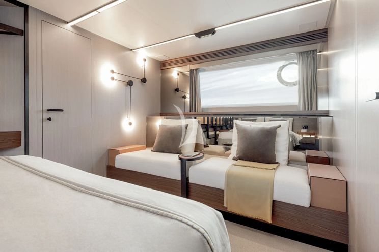 Charter Yacht ALE II - Azimut S7 - 3 Cabins - Naples - Capri - Positano - Amalfi Coast - Italy