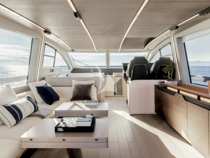 ALE II Azimut S7 - saloon ALE II Azimut S7 - saloon