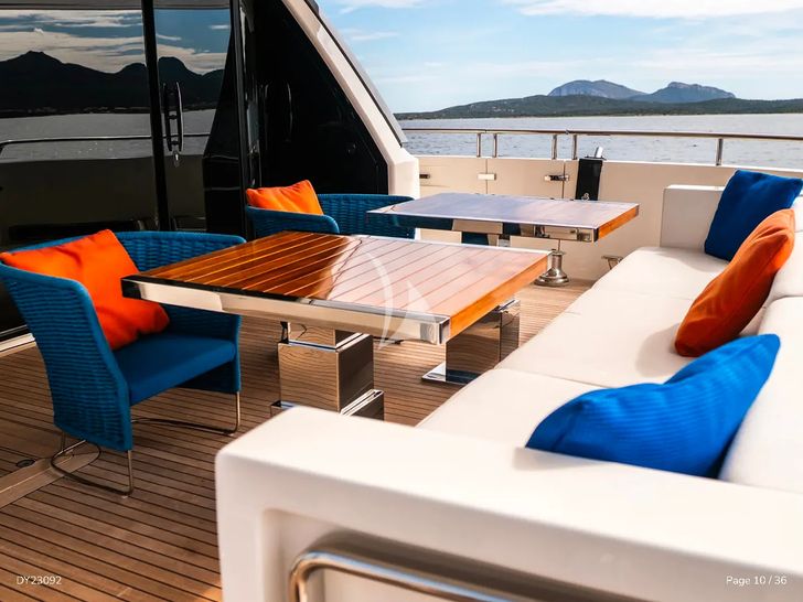 ALEIN Sanlorenzo SL96 - aft deck seats and tables ALEIN Sanlorenzo SL96 - aft deck seats and tables