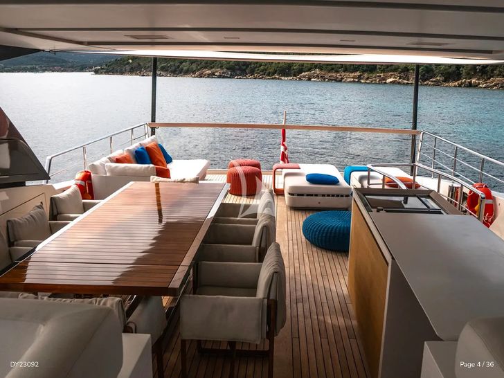 ALEIN Sanlorenzo SL96 - sundeck ALEIN Sanlorenzo SL96 - sundeck