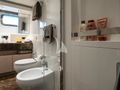 ALEXANDER M San Lorenzo SL78 - master cabin bathroom ALEXANDER M San Lorenzo SL78 - master cabin bathroom