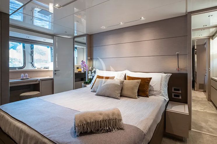 Charter Yacht ALEXANDER M - San Lorenzo SL 78 - 4 Cabins - Palermo - Naples - Sicily - West Mediterranean