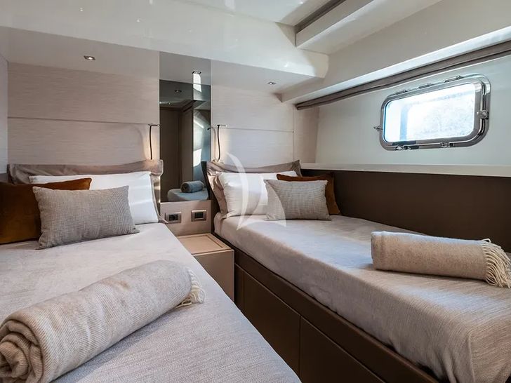 ALEXANDER M San Lorenzo SL78 - twin cabin ALEXANDER M San Lorenzo SL78 - twin cabin