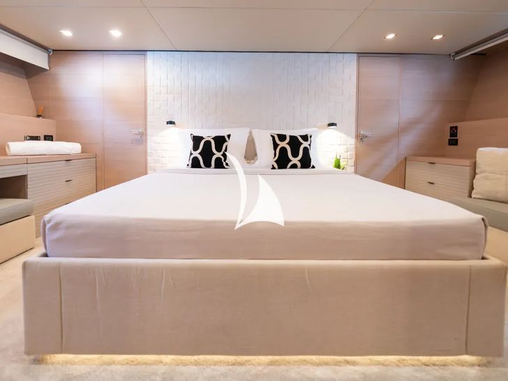 ALFA Posillipo Technema 80 master cabin bed and seating area ALFA Posillipo Technema 80 master cabin bed and seating area