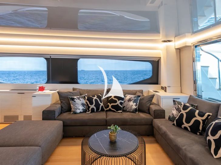 ALFA Posillipo Technema 80 saloon seating ALFA Posillipo Technema 80 saloon seating