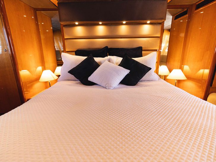 ALFIE Sunseeker Predator VIP Cabin ALFIE Sunseeker Predator VIP Cabin