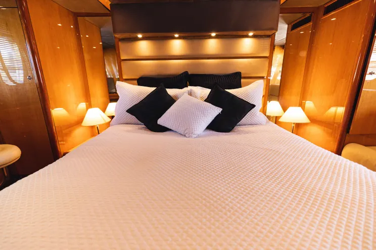 Charter Yacht ALFIE - Sunseeker Predator 68 - Airlie Beach - Whitsundays - Sydney