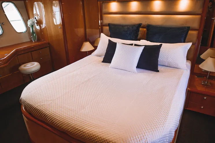 Charter Yacht ALFIE - Sunseeker Predator 68 - Airlie Beach - Whitsundays - Sydney