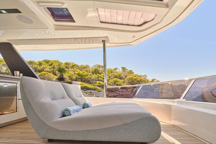 Charter Yacht ALINA - Fountaine Pajot Power 80 - 5 Cabins - Athens - Mykonos - Paros - Cyclades - Greece