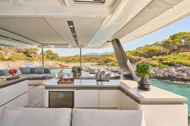 Charter Yacht ALINA - Fountaine Pajot Power 80 - 5 Cabins - Athens - Mykonos - Paros - Cyclades - Greece