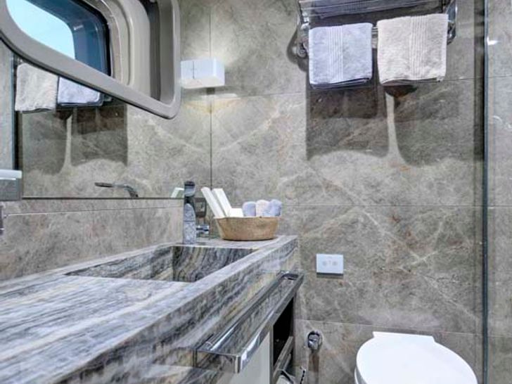 ALL ABOUT U 2 Ada Yacht 50m - VIP cabin 2 bathroom ALL ABOUT U 2 Ada Yacht 50m - VIP cabin 2 bathroom