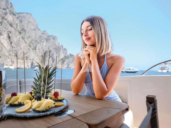 ALL FOR YOU Princess Y72 - guest enjoying a fruit platter ALL FOR YOU Princess Y72 - guest enjoying a fruit platter