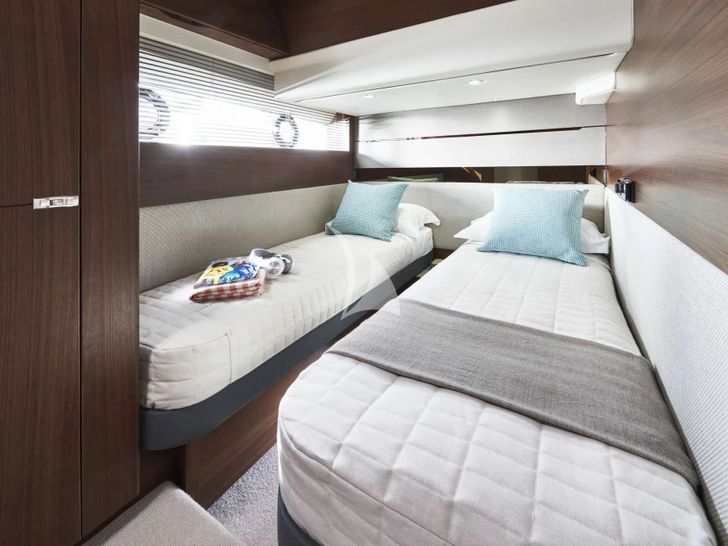 ALL FOR YOU Princess Y72 - twin cabin ALL FOR YOU Princess Y72 - twin cabin