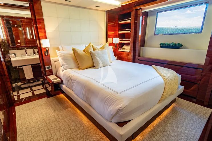 Charter Yacht ALLORA - Benetti 121 - 5 Cabins - St Martin - St Barths - Leewards - Caribbean