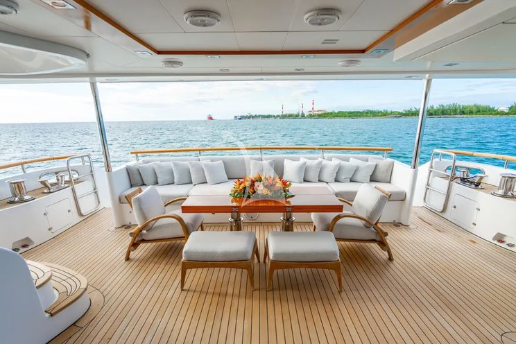 Charter Yacht ALLORA - Benetti 121 - 5 Cabins - St Martin - St Barths - Leewards - Caribbean