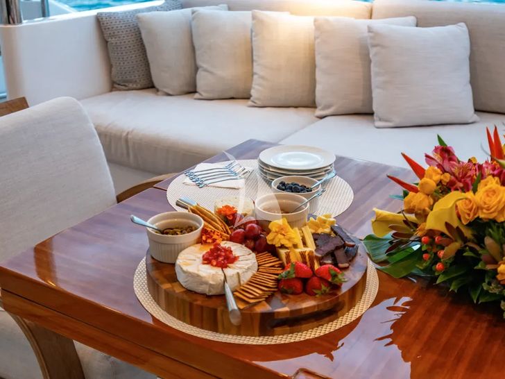 ALLORA Benetti 121 - charcuterie board ALLORA Benetti 121 - charcuterie board