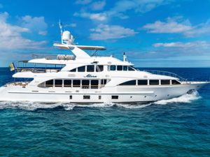 ALLORA - Benetti 121 - 5 Cabins - St Martin - St Barths - Leewards - Caribbean ALLORA - Benetti 121 - 5 Cabins - St Martin - St Barths - Leewards - Caribbean