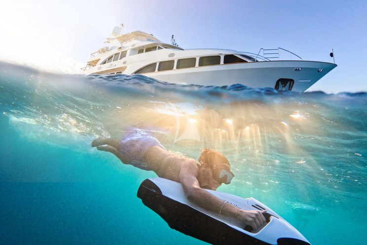 Charter Yacht ALLORA - Benetti 121 - 5 Cabins - St Martin - St Barths - Leewards - Caribbean