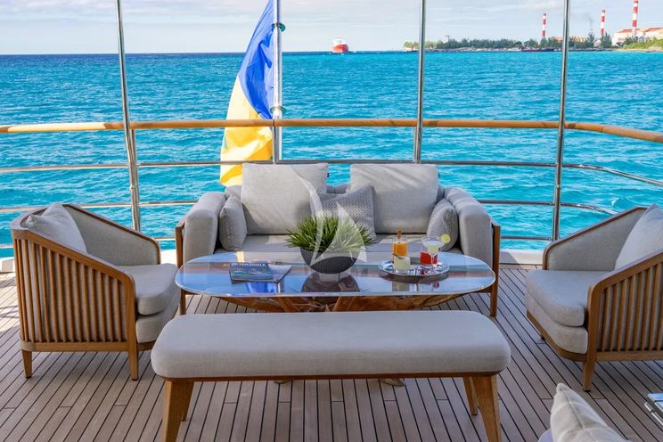 Charter Yacht ALLORA - Benetti 121 - 5 Cabins - St Martin - St Barths - Leewards - Caribbean