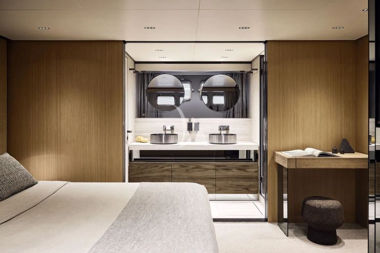 Charter Yacht ALMA BLU - Sanlorenzo SL86A - 4 Cabins - Salerno - Naples - Capri - Positano - Amalfi Coast - Italy