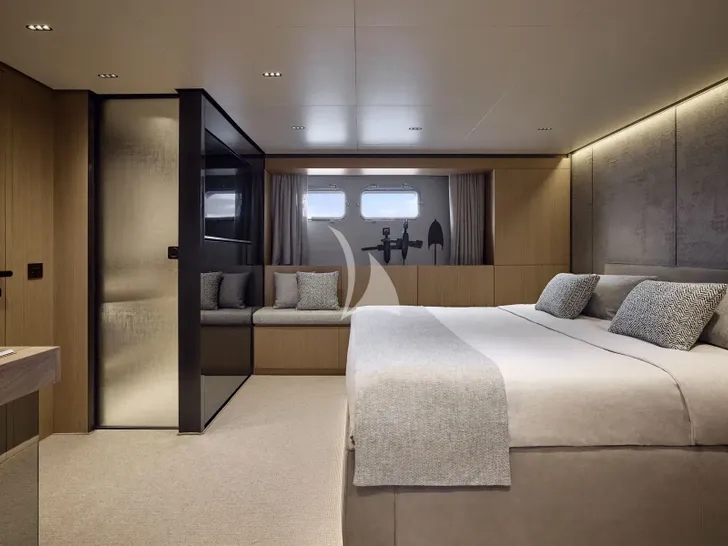 ALMA BLU Sanlorenzo SL86A - master cabin ALMA BLU Sanlorenzo SL86A - master cabin