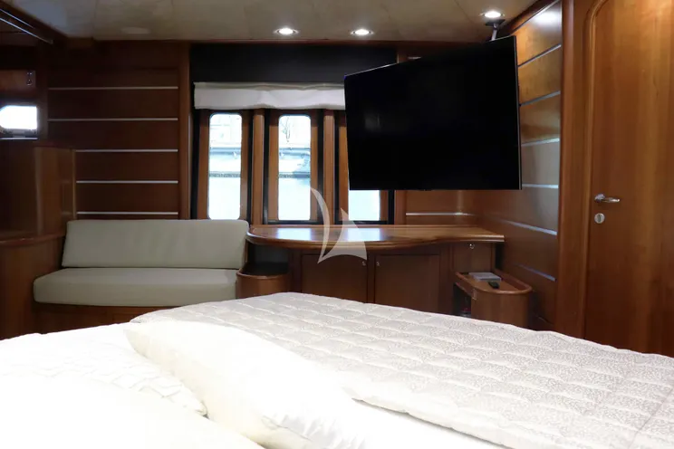 Charter Yacht ALMA DE MAR - VZ Yacht 22m - 3 Cabins - Naples - Salerno - Capri - Positano - Amalfi Coast - Italy
