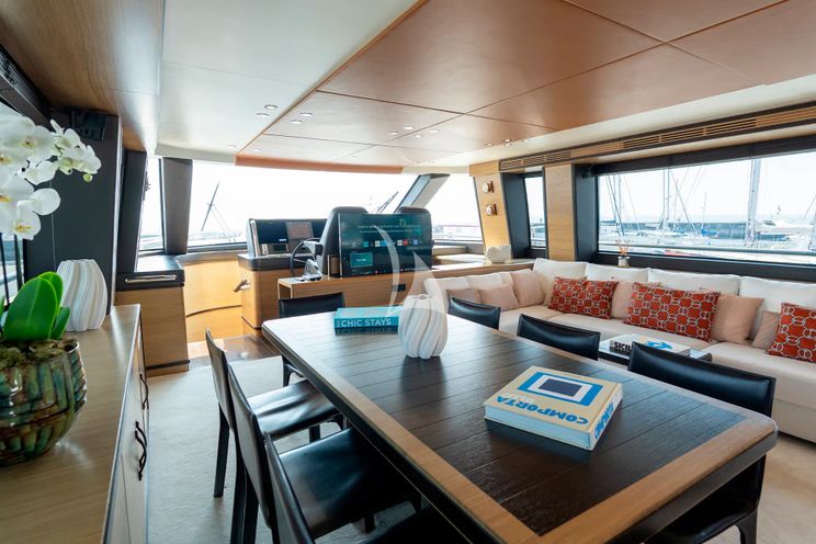 Charter Yacht ALMAR II - Azimut Magellano 76 - 4 Cabins - Palma - Mallorca - Ibiza - Balearics - Spain