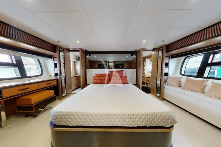 Charter Yacht ALMAR II - Azimut Magellano 76 - 4 Cabins - Palma - Mallorca - Ibiza - Balearics - Spain