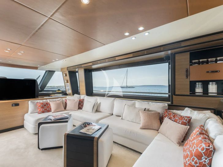 ALMAR II Azimut Magellano 76 - saloon lounge ALMAR II Azimut Magellano 76 - saloon lounge