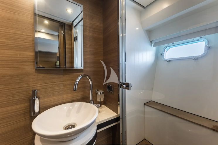 Charter Yacht ALMAR II - Azimut Magellano 76 - 4 Cabins - Palma - Mallorca - Ibiza - Balearics - Spain