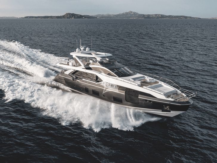 ALUMINIA TOO Azimut Grande 27m - cruising ALUMINIA TOO Azimut Grande 27m - cruising
