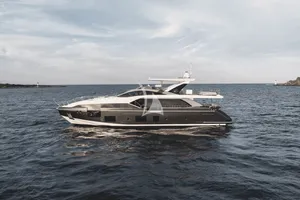 ALUMINIA TOO - Azimut Grande 27M - 5 Cabins - Split - Dubrovnik - Hvar - Croatia