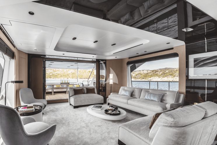 Charter Yacht ALUMINIA TOO - Azimut Grande 27M - 5 Cabins - Split - Dubrovnik - Hvar - Croatia