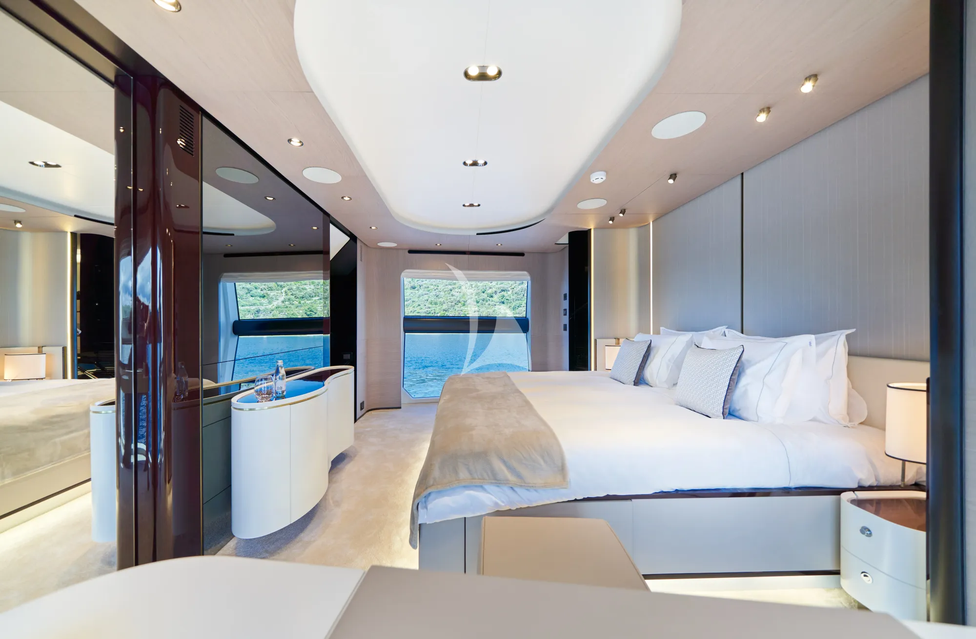 Charter Yacht ALUMINIA TOO - Azimut Grande 27M - 5 Cabins - Split - Dubrovnik - Hvar - Croatia