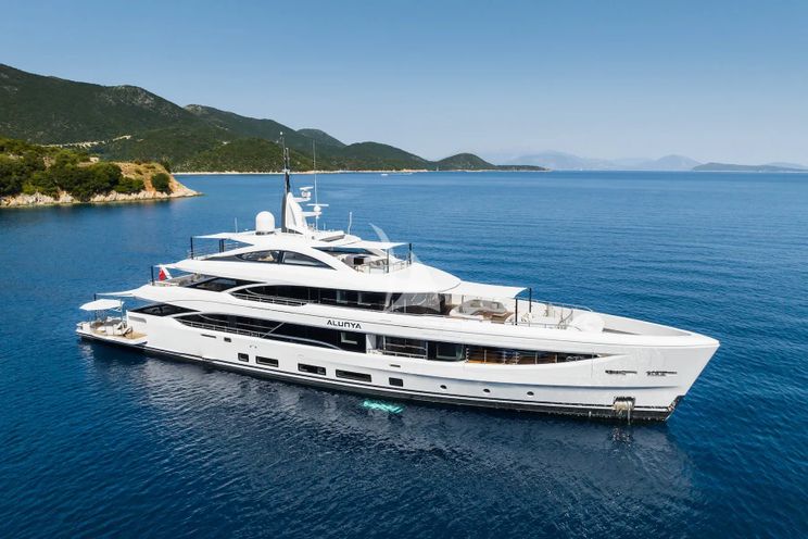 Charter Yacht ALUNYA - Benetti B.Now 50m - 5 Cabins - Cannes - Monaco - St Tropez - French Riviera